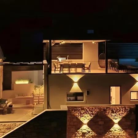 Of The - Private Design With Panoramic Views & Infinity Pool * Pupnat