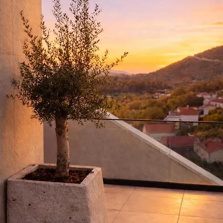Of The - Private Design With Panoramic Views & Infinity Pool Vila *